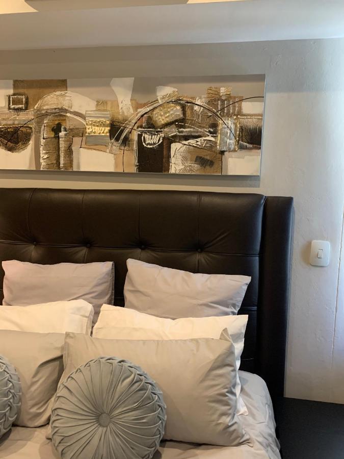 Regency Hotel Apartment @ 4Th Pretoria Bagian luar foto